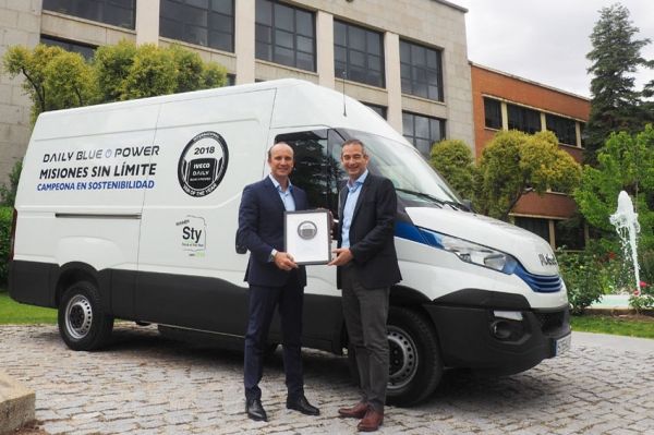 Iveco recibe el premio International Van of the Year 2018