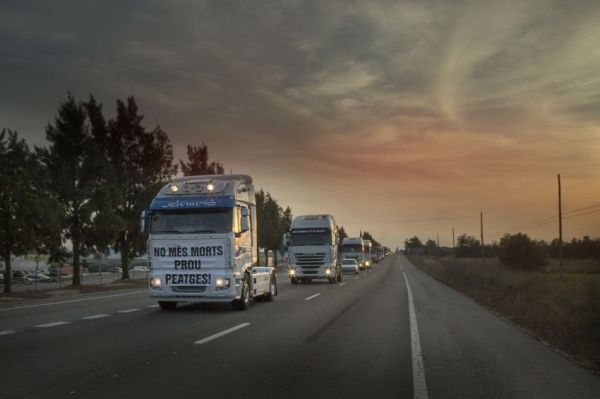 El Senado, a favor de la gratuidad de las autopistas de peaje obligatorio para los transportistas en Cataluña