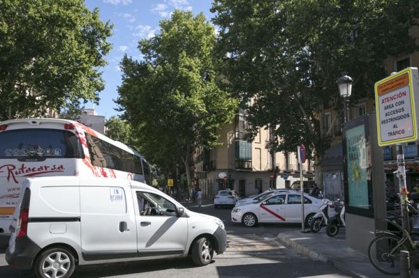 El transporte de mercancías madrileño denuncia que Madrid Central "ha sido fruto de la imposición y la improvisación"